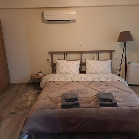 Irida Apartment Kavala Bagian luar foto