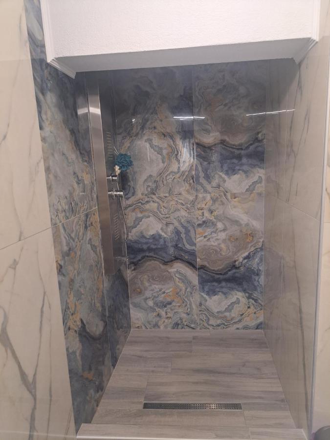 Irida Apartment Kavala Bagian luar foto