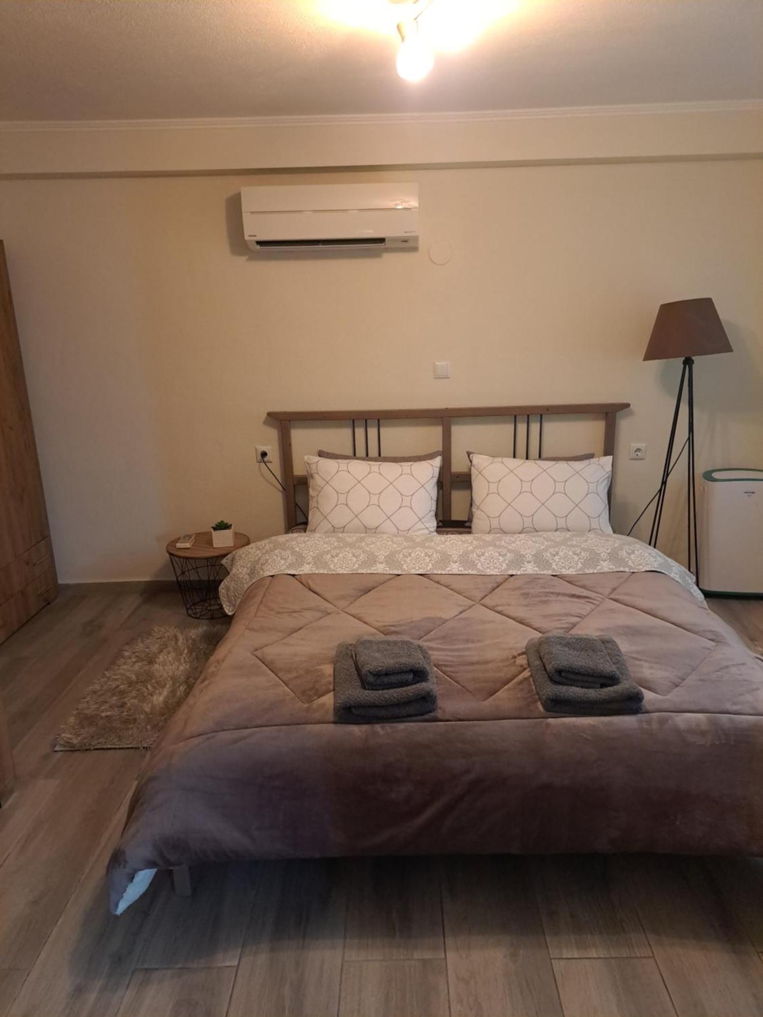Irida Apartment Kavala Bagian luar foto